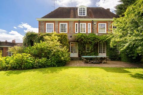 6 bedroom detached house for sale, Heath Gate, Hampstead Garden Suburb, London, NW11