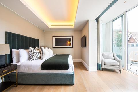 3 bedroom apartment to rent, Duke Street, London, W1K