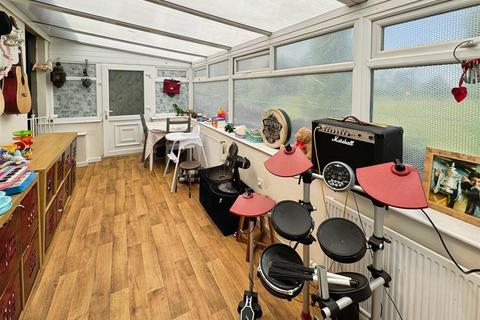 undefined, Cooper Lane, Bradford