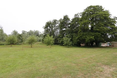 6 Powells Road, Shefford, SG17 5DP