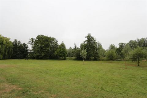 6 Powells Road, Shefford, SG17 5DP
