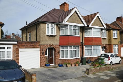 3 bedroom semi-detached house for sale, Constance Road, Twickenham TW2