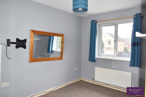 8 Fernhall Croft, Wombwell, Barnsley, S73 0DU