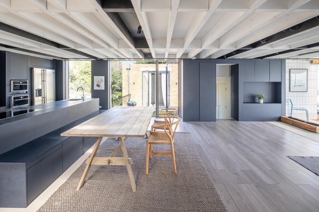 292300 tmh greenway sunnyside rd folkestone c...