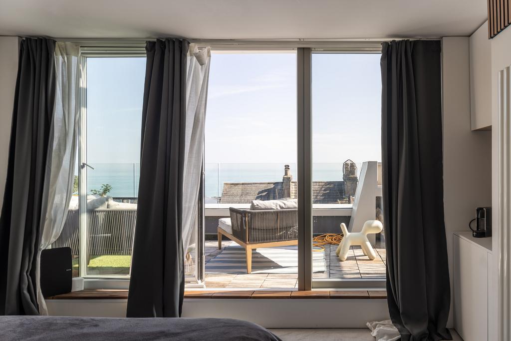 292351 tmh greenway sunnyside rd folkestone c...