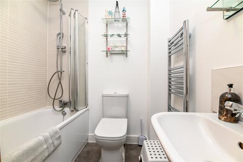49 Bradley Road, Milford On Sea, Lymington, SO41 0AZ