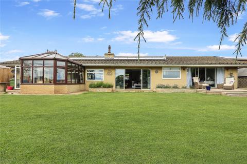 3 bedroom bungalow for sale, Bracken Hill Walk, Seamer