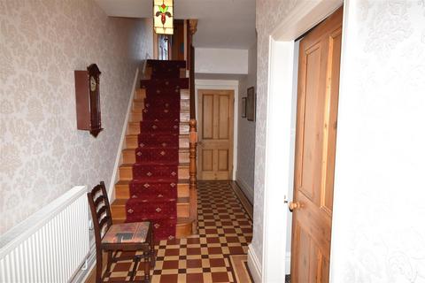 4 bedroom semi-detached house for sale, Charles Street, Newark