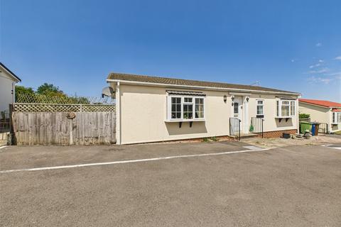 2 bedroom park home for sale, Bamfurlong Lane, Cheltenham, Gloucestershire, GL51