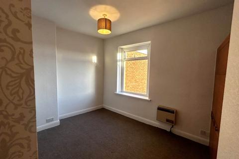 1 bedroom flat to rent, Blacker Road, Mapplewell, Barnsley