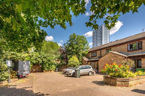 undefined, Maryland Street, Maryland, London, E15