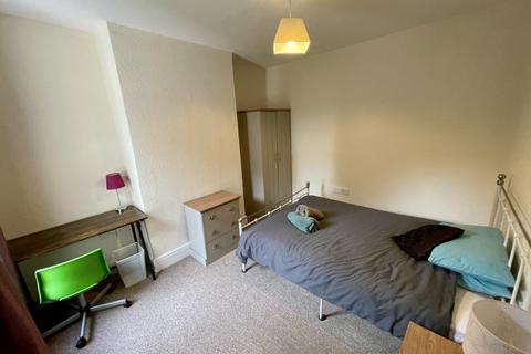 4 bedroom terraced house for sale, 163 St. Helens Street, Ipswich, Suffolk IP4 2LJ