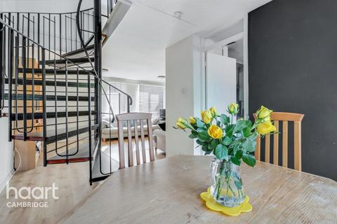 29 The Paddocks, Cambridge, CB1 3HG