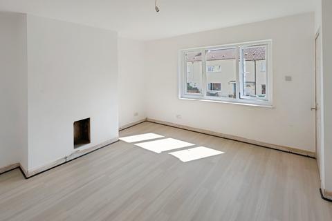 2 bedroom terraced house to rent, Waterloo Mount, West Yorkshire, Pudsey, LS28