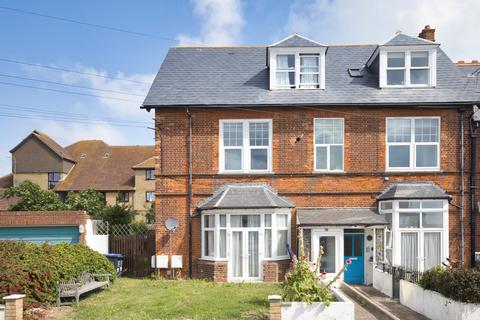 Seapoint Road, Broadstairs, Kent, CT10