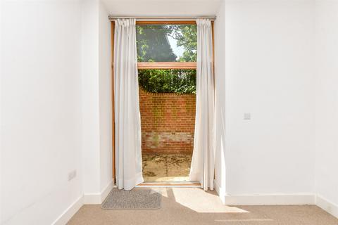 2 bedroom terraced house for sale, Reeves Yard, Margate CT9