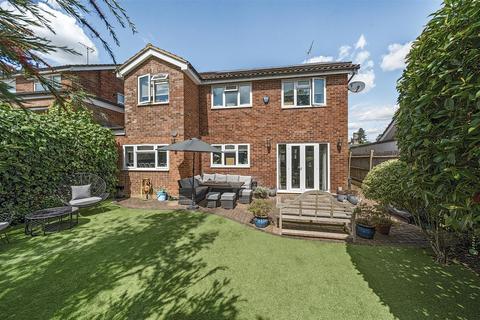 undefined, Magnaville Road, Bushey WD23