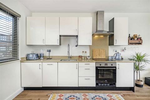 1 bedroom flat for sale, Neasden Lane, London NW10