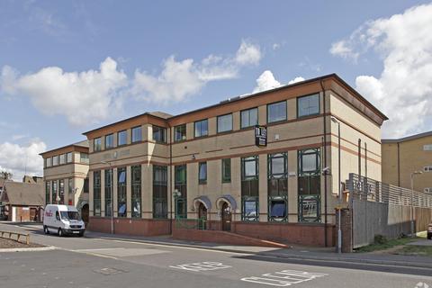 Office to rent, Station Rd Borehamwood WD6 1SL