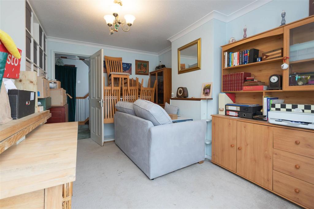 Living Room 1.jpg