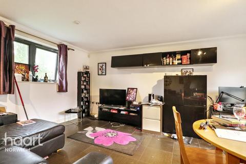 undefined, Bertram Way, Norwich
