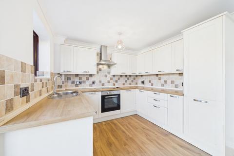 3 bedroom terraced house for sale, Caraway Road, Thetford, IP24