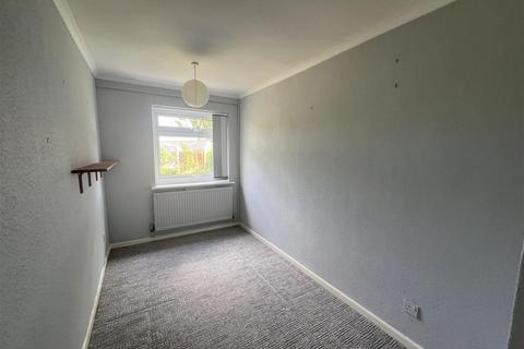 63 Garden Road, Walton On The Naze, CO14 8RR