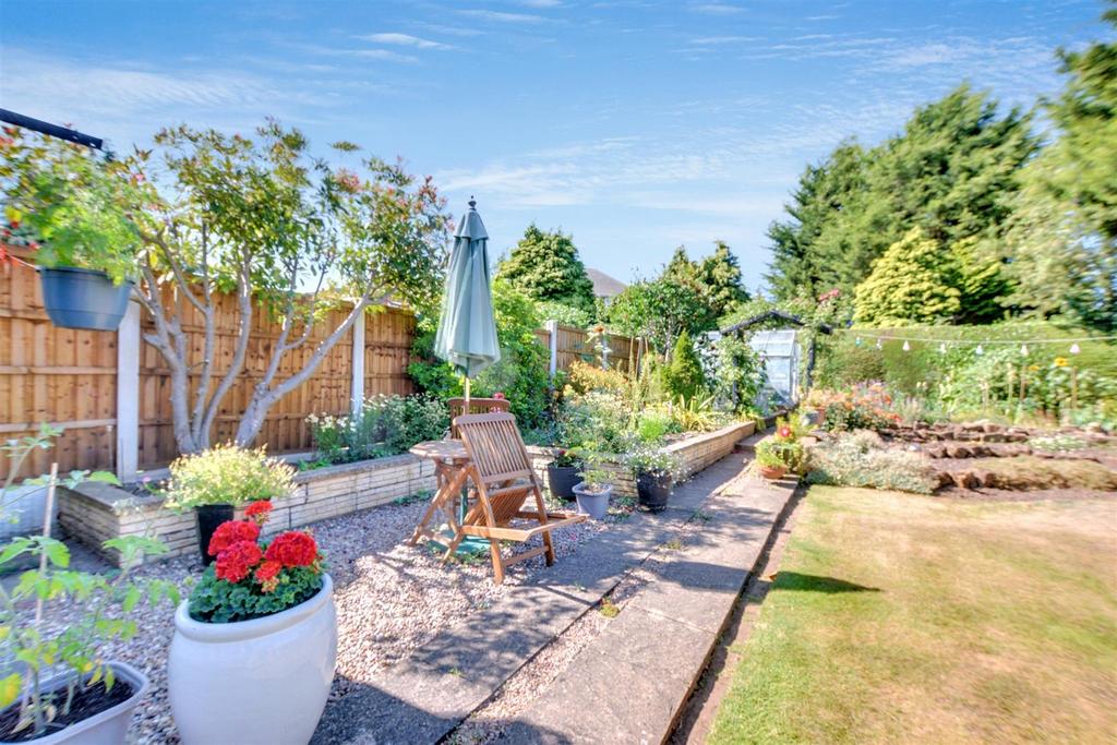 Garden 2.jpeg