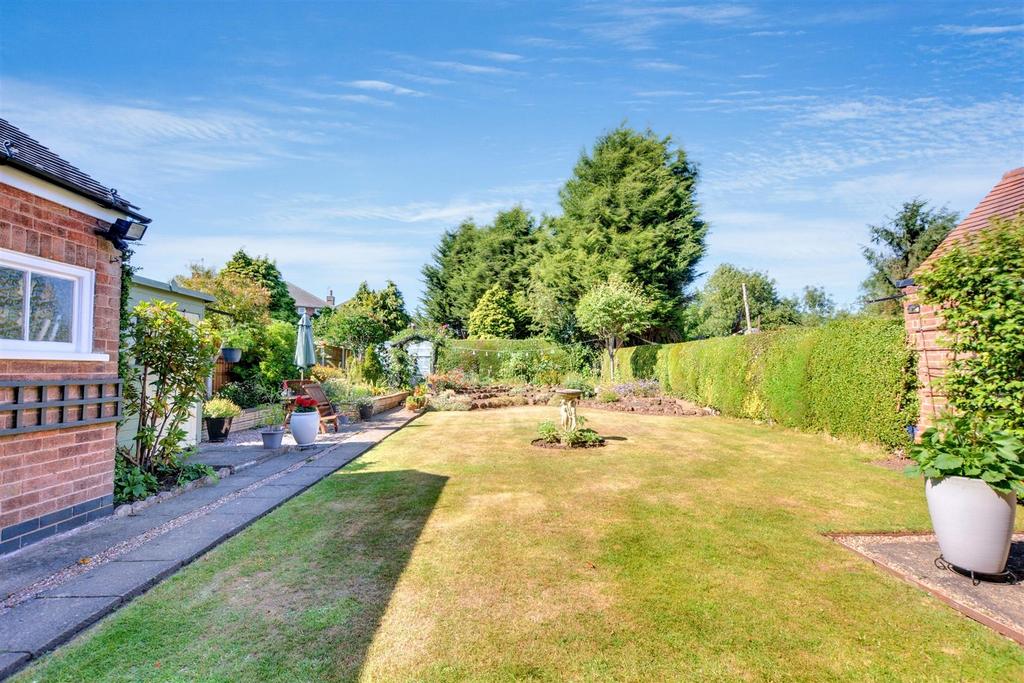 Garden 1.jpeg