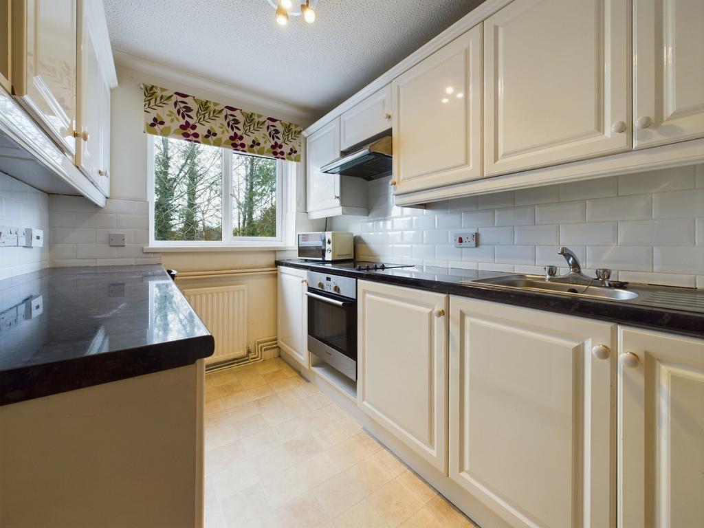 House in Cardiff, Rhiwbina - View 2
