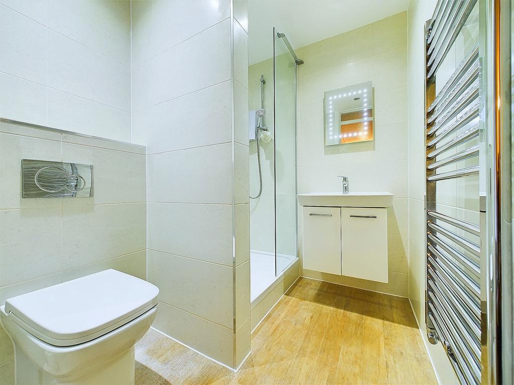 House in Cardiff, Rhiwbina - View 3