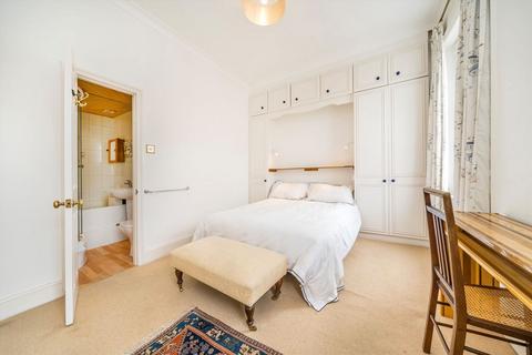 Flat 4, 115 Alderney Street, London, SW1V 4HE