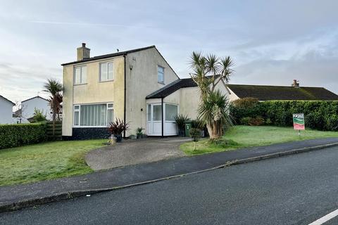 Windermere Drive, Lakeside Gardens, Onchan