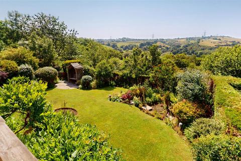 5 bedroom detached house for sale, Highcliffe House, Tanhouse Park, Hipperholme