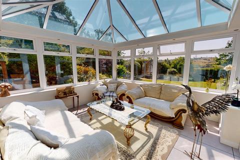 5 bedroom detached house for sale, Highcliffe House, Tanhouse Park, Hipperholme