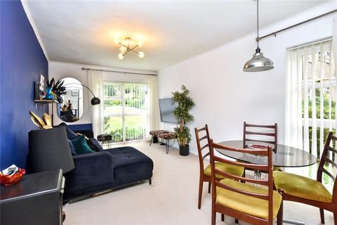 1 bedroom apartment for sale, Robinwood Court, Park Villas, Roundhay, Leeds