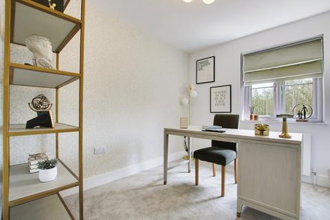 4 bedroom detached house for sale, The Chimes