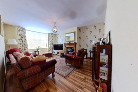 14 Briar Hill Road, Northampton, NN4 8LJ