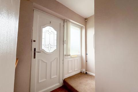 2 bedroom semi-detached house for sale, Worthing Close, Offerton