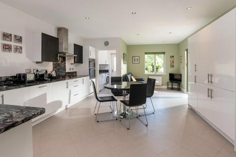 4 bedroom detached house for sale, Neptune Drive, Stratford-upon-Avon