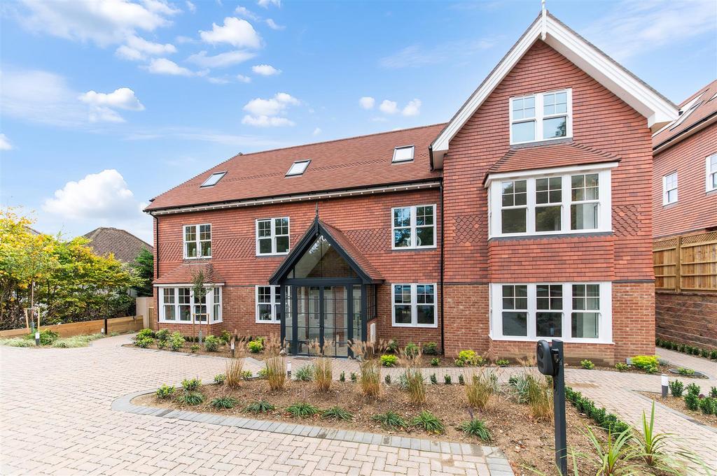 HOLLYMEOAK ROAD, 29 A,C,D- (8).jpg