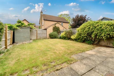 18 Glenham Road, Thame, OX9 3WD