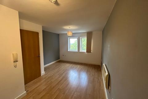 1 bedroom flat to rent, Otley Road, Bradford BD3