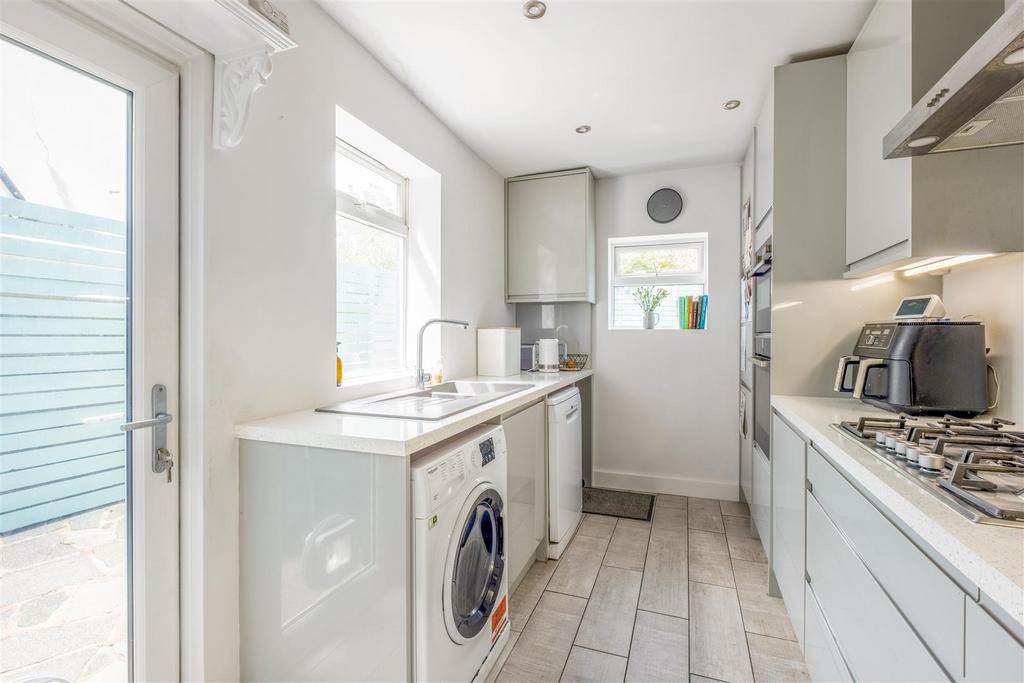 Abinger Rd-3.jpg