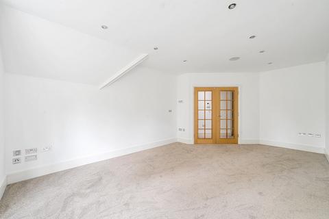 undefined, Sheerwater Road, West Byfleet, KT14