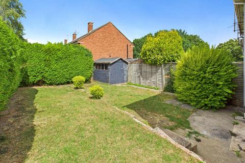 3 bedroom end of terrace house for sale, Wells Road, Barnwood, Gloucester
