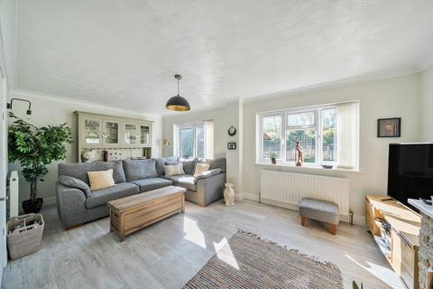 3 bedroom detached house for sale, Bekesbourne Hill, Bekesbourne, Canterbury, Kent, CT4
