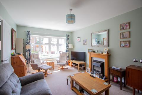 7 Abbott Close, Ottery St Mary, EX11 1FH