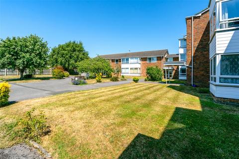 1 bedroom flat for sale, Hawthorn Gardens, Worthing, West Sussex, BN14