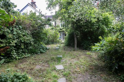 undefined, Grove Park, Camberwell, SE5